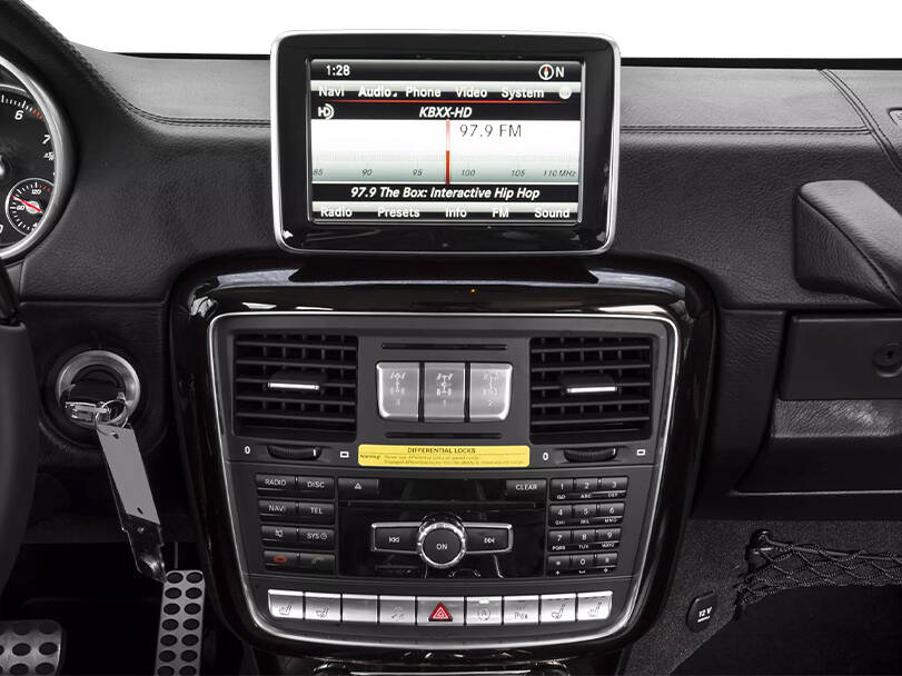 مرسيدس بنز كلاس G الجيل الأول (W463) صور داخلية وخارجية Image-11