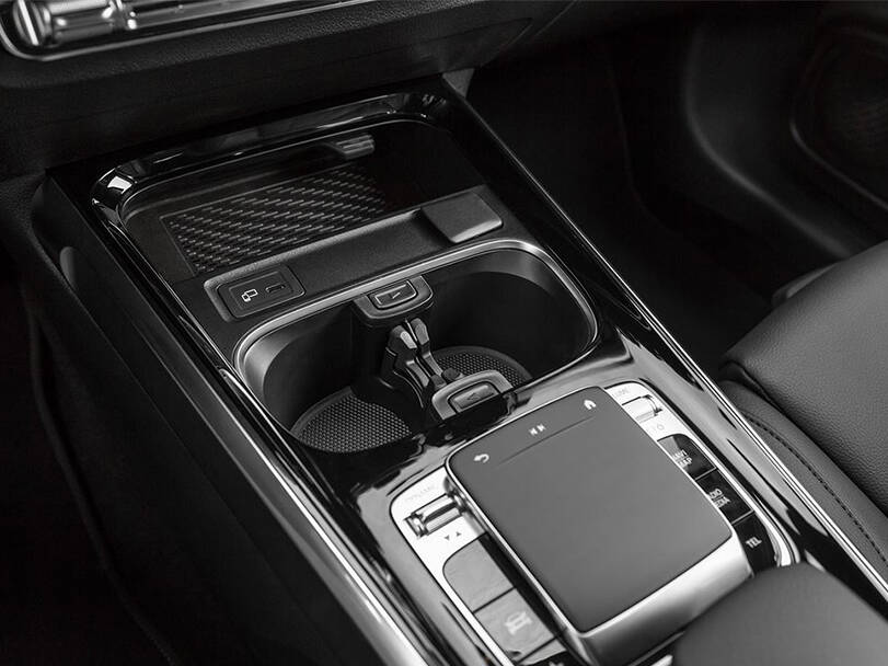 Mercedes Benz GLB 2025 Interior 