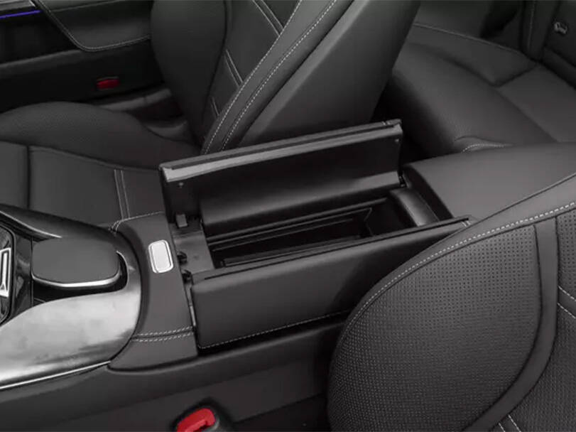 Mercedes Benz SL Class 2025 Interior 