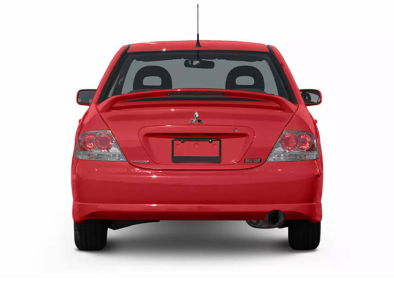 ميتسوبيشي لانسر الجيل الثامن صور داخلية وخارجية Image-3