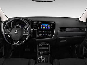 Mitsubishi Outlander Interior 
