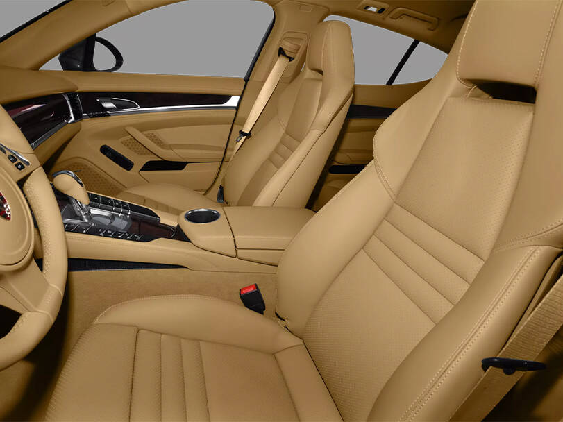 بورشه باناميرا الداخلية 