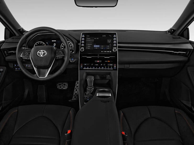 تويوتا أفالون الداخلية 