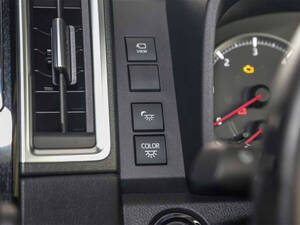 Toyota Granvia Interior 