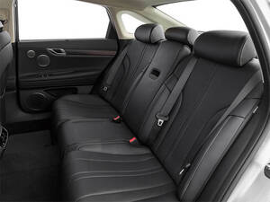 جينيسيس G80 الداخلية 