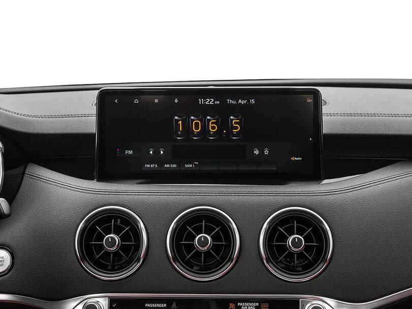 كيا ستينجر الداخلية 