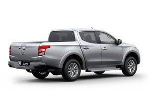 ميتسوبيشي L200 الخارجية 
