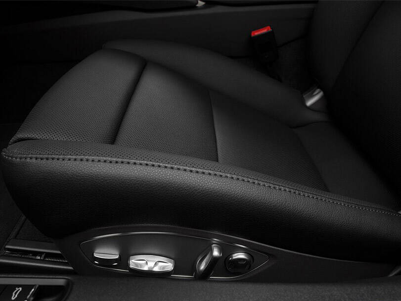 Porsche 718 Interior 