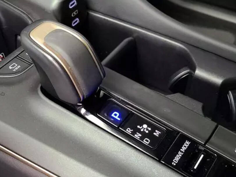 Toyota Crown 2025 Interior 