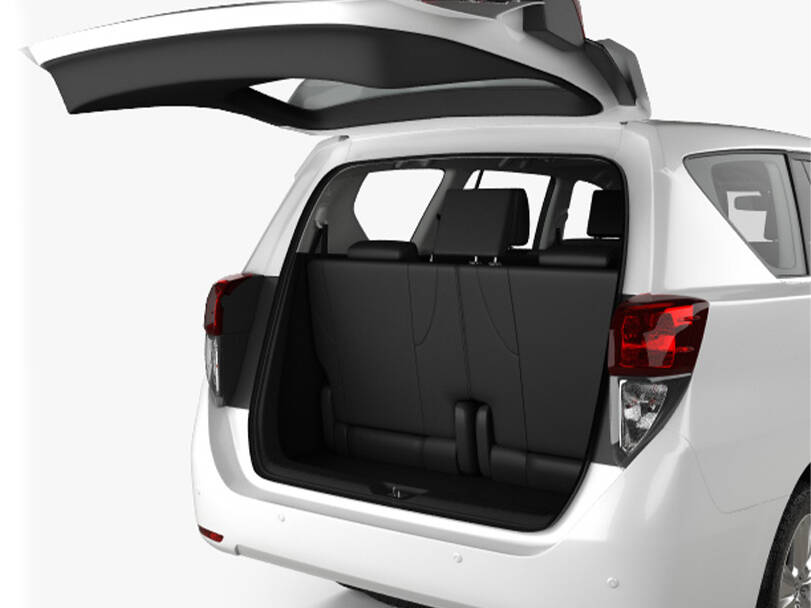 Toyota Innova 2nd (AN140) Generation Interior 