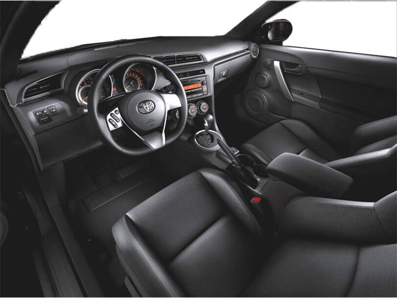 تويوتا زيلاس الداخلية 