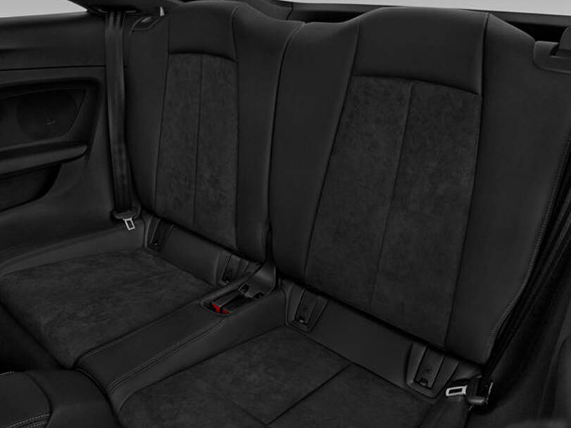 أودي TT الجيل الثاني (النوع 8J) الداخلية 