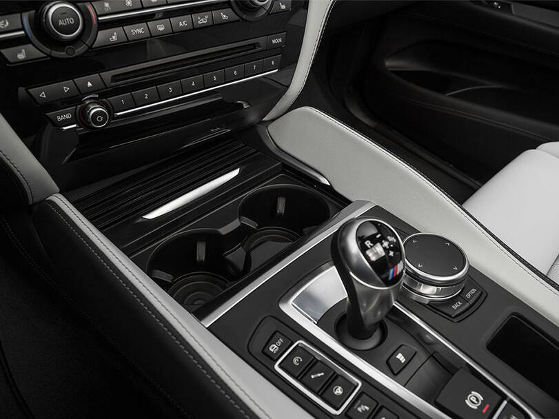 BMW X5 Interior 