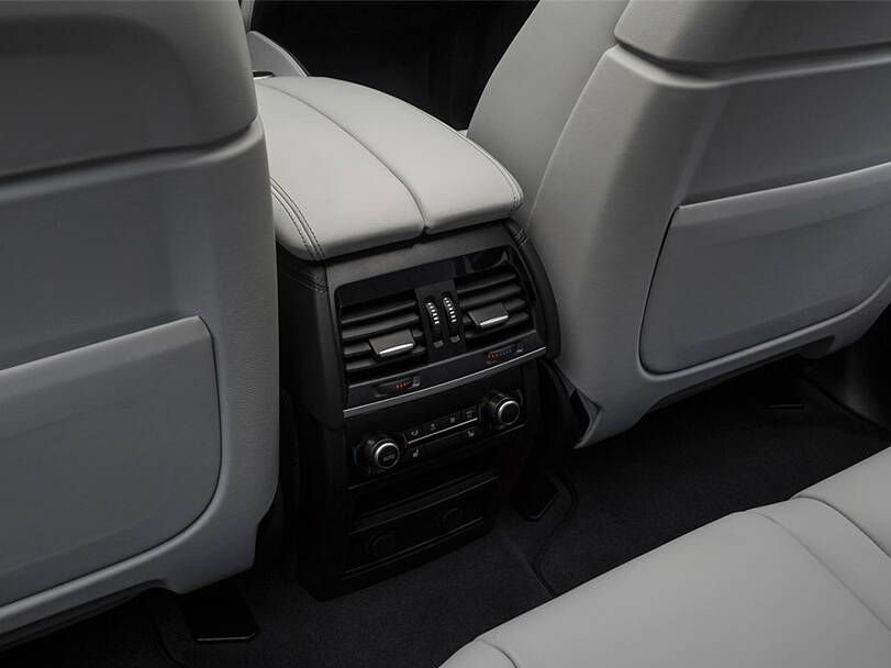BMW X5 Interior 