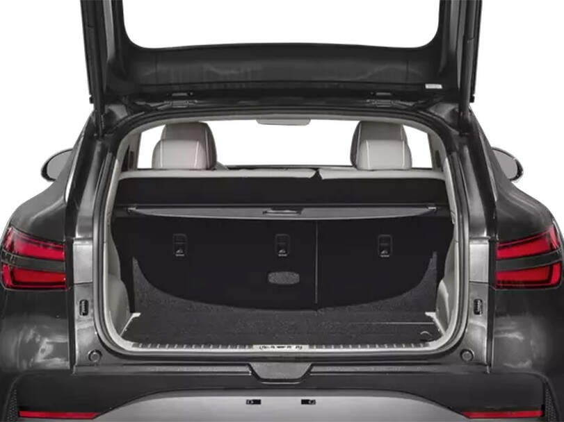 جينيسيس جي في 60 الداخلية 