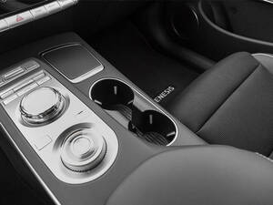 Genesis GV70 Interior 