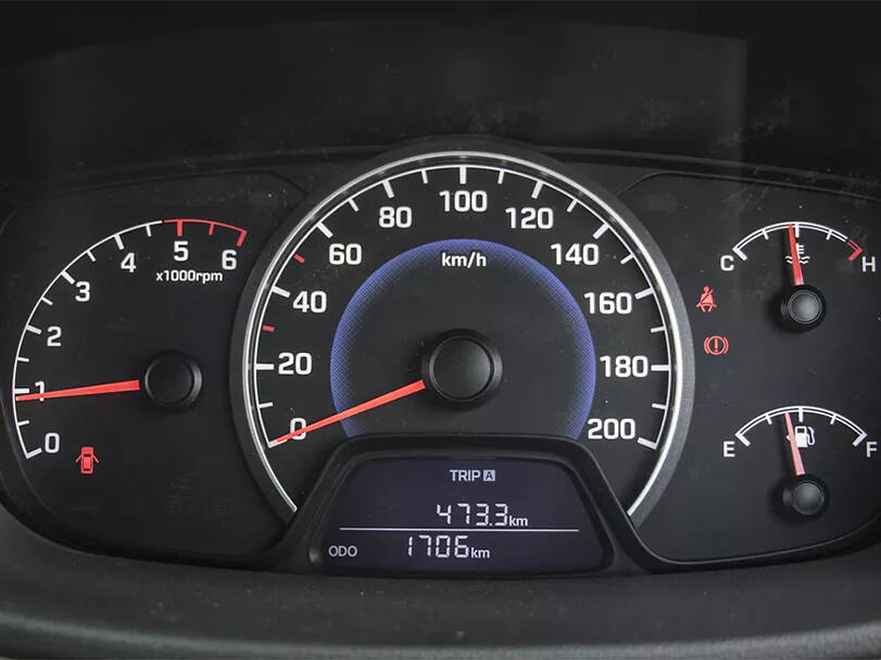 هيونداي جراند i10 الداخلية 