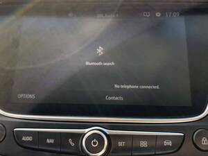 أوبل جراندلاند X الداخلية 