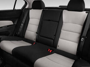 شيفروليه كروز الداخلية 