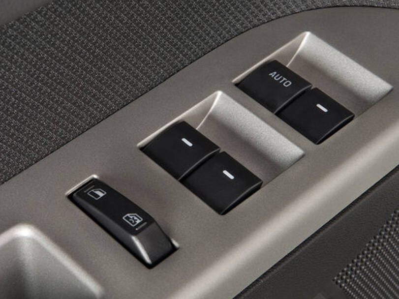 Ford Escape 2nd Generation Interior 