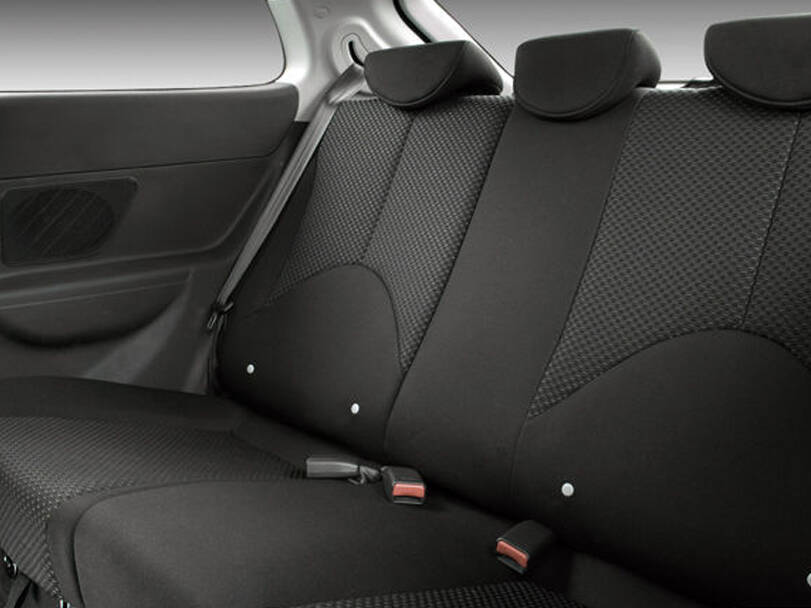 هيونداي أكسنت الجيل الثالث الداخلية 