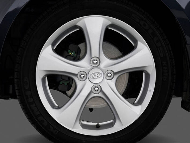 هيونداي أكسنت الجيل الثالث الخارجية 