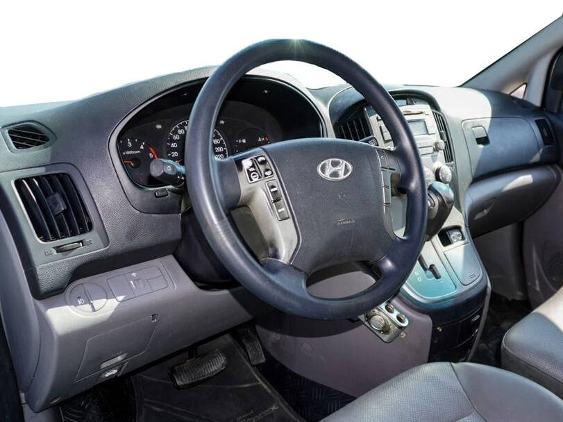 Hyundai H1 Interior 