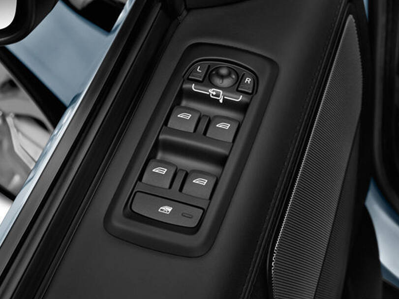 لاند روفر رينج روفر سبورت الجيل الأول (L320) الداخلية 