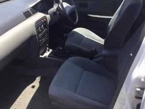 Nissan Sunny Interior 