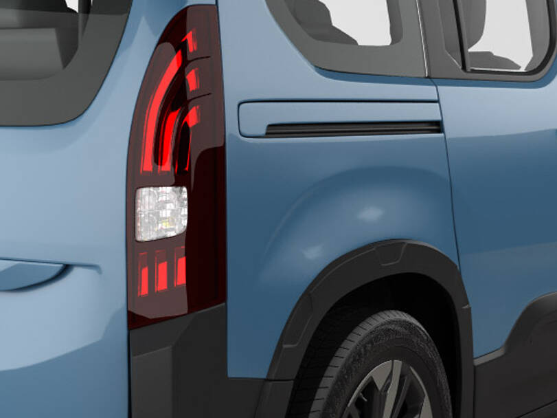 Peugeot Rifter 2026 Images, Explore 10 Photos of Interior and Exterior Image-7