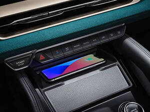 جيلي مونجارو الداخلية AC Controls