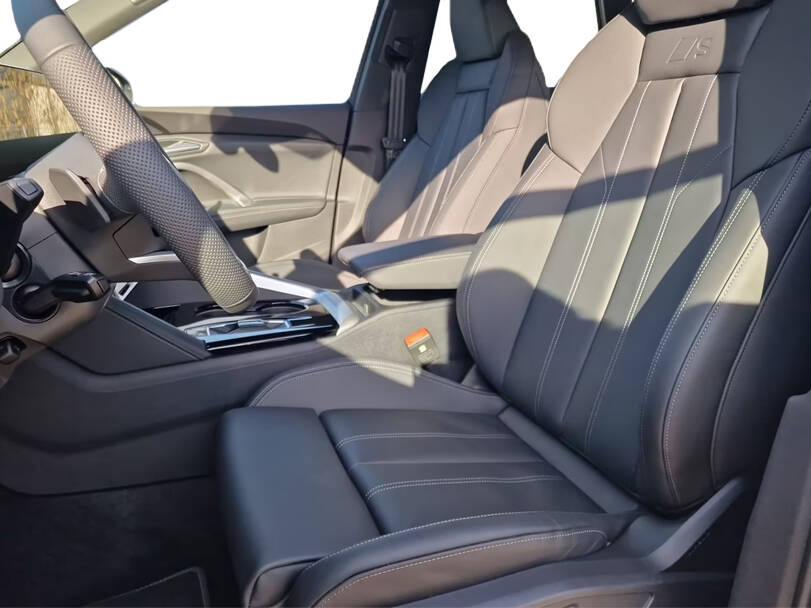 Audi Q5 Interior 