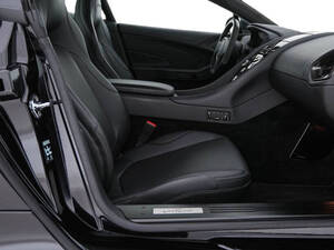 أستون مارتن فانكويش إس الداخلية 