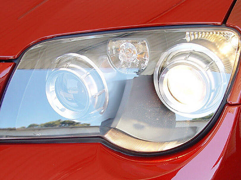 Chrysler Crossfire Exterior 