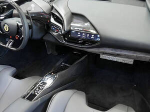 Ferrari SF90 Stradale Interior 