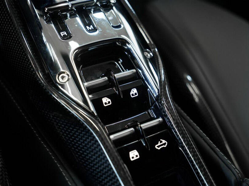 Ferrari SF90 Stradale 2025 Interior 