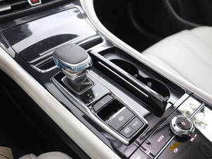 جي إيه سي GA8 الداخلية 