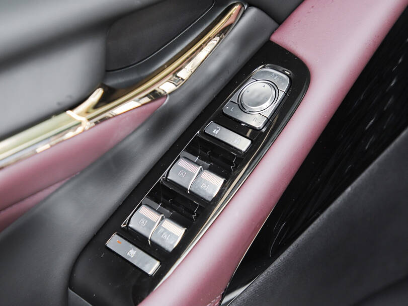 GAC GN8 2025 Interior 