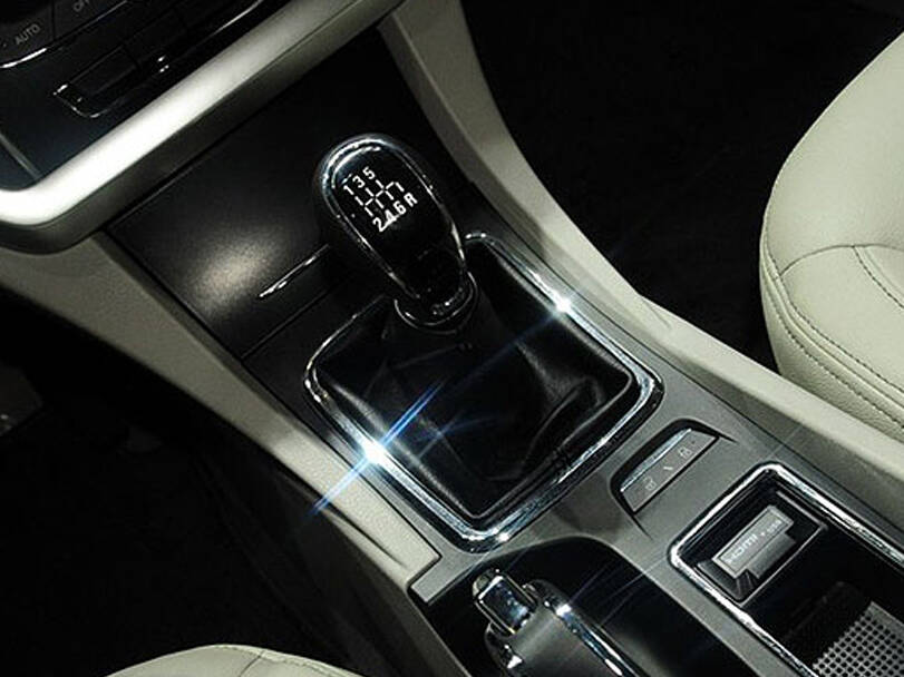 Geely Emgrand Interior 