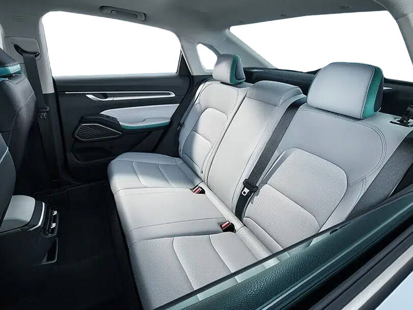 Geely Emgrand 2025 Interior 