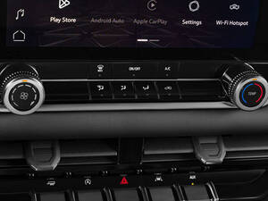 جي إم سي كانيون الداخلية 