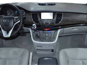 JAC Refine M5 Interior 