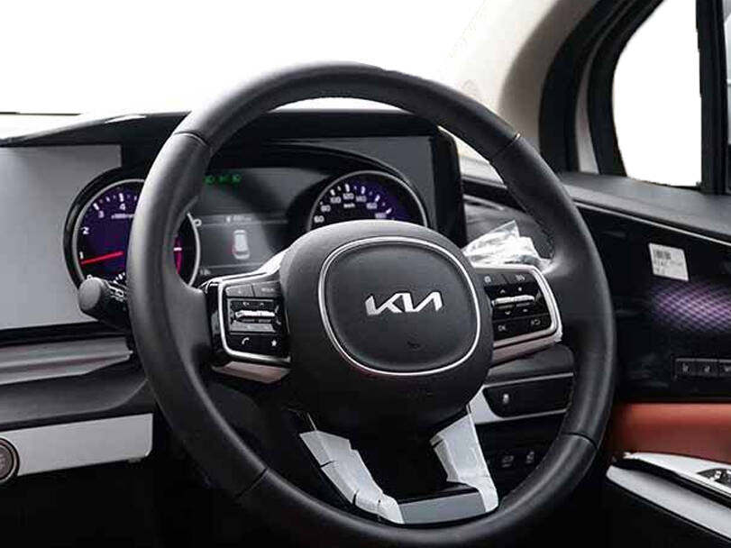 Kia Grand Carnival 2025 Interior 