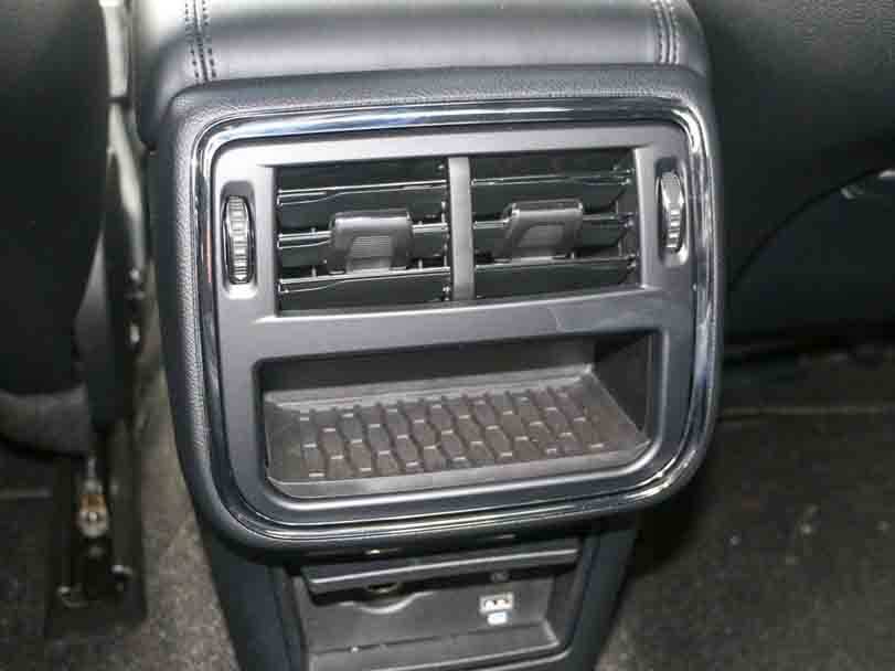 Lincoln Continental Interior 