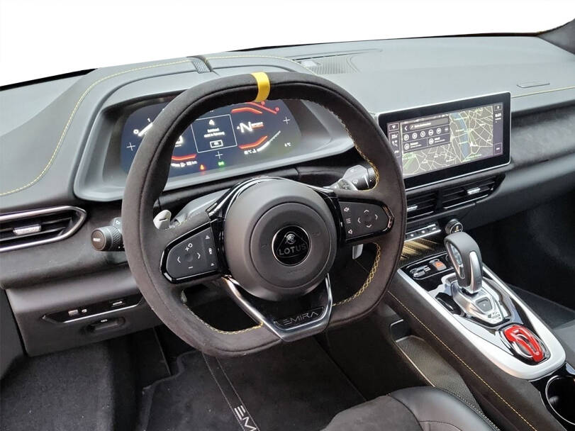 Lotus Emira Interior 