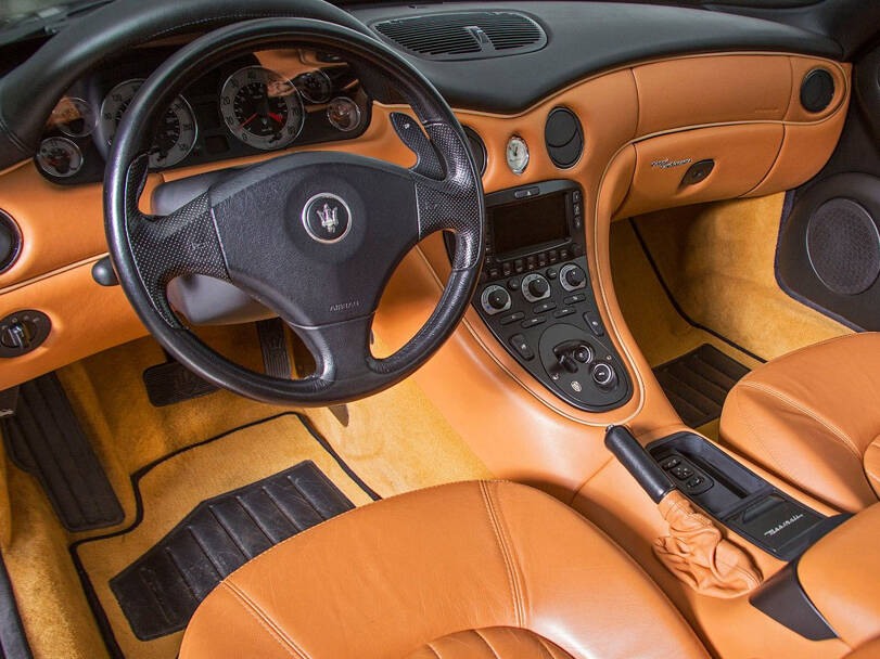 Maserati 4200 Interior 