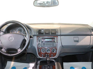 Mercedes Benz ML Class Interior 