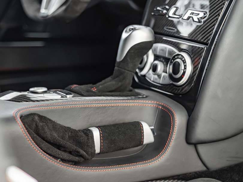 Mercedes Benz SLR Interior 