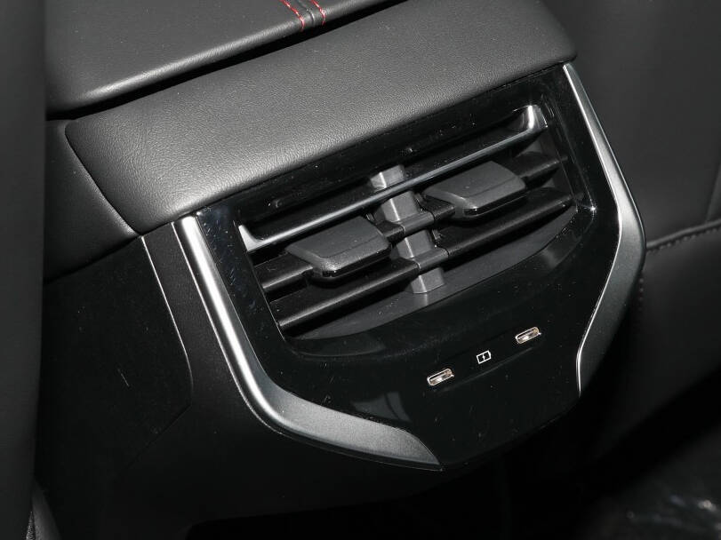 MG 7 1st Generation Interior 