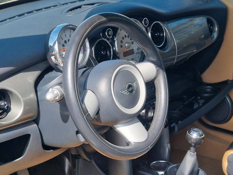 ميني هاتش الداخلية 